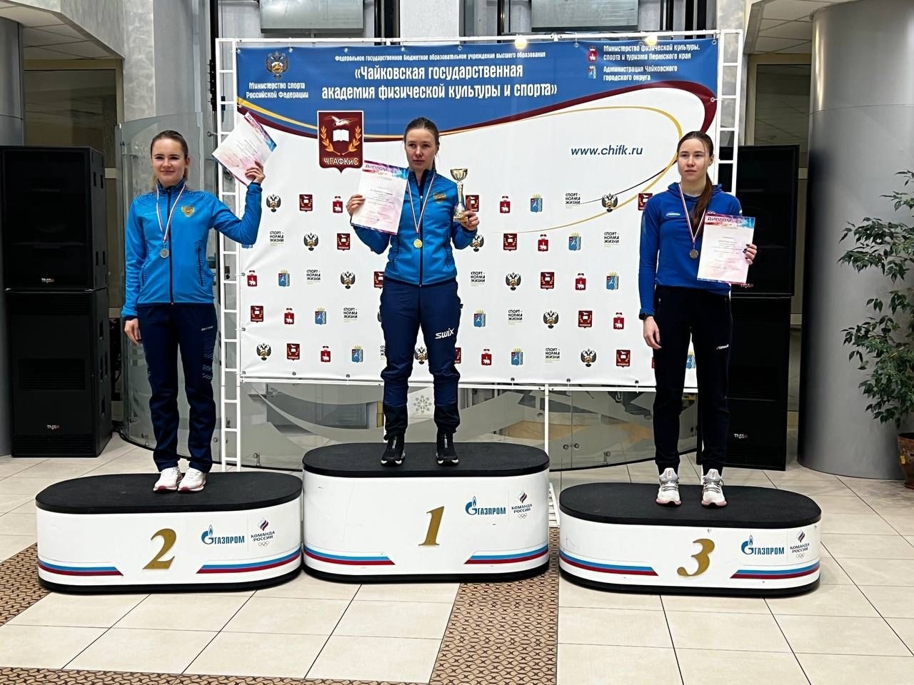 Артем Галунин и Стефания Надымова - победители 8 этапа КР по двоеборью