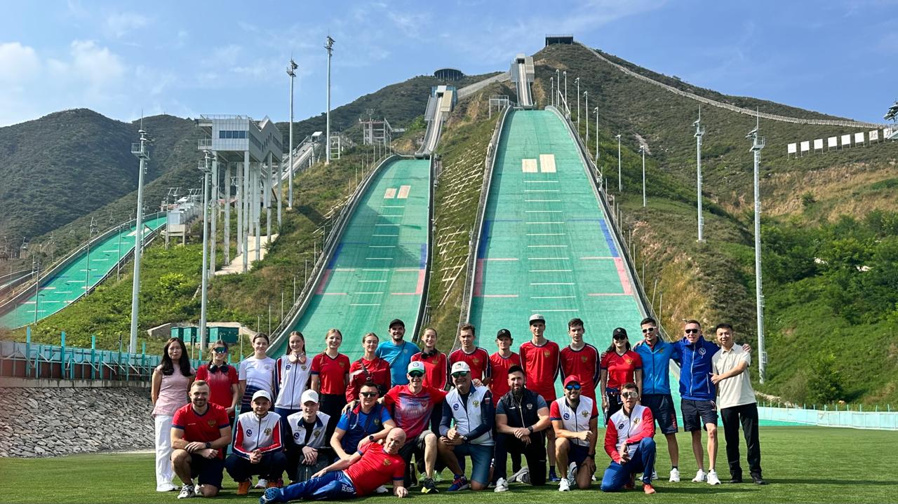 Сборная России на тренировочном сборе в Китае